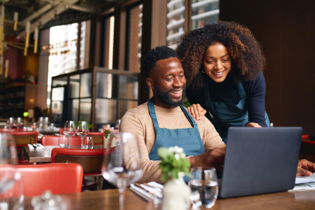 5 Key Benefits of a Private Exchange for Small Businesses